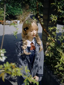 Zi Qing in Art Language Vol.6852: A Masterpiece of Light and Grace - image 7