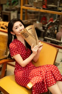 Stunning Visuals in YiTuYu Art Language Vol.7190 with Dan Gao De Dan Dan - image 3