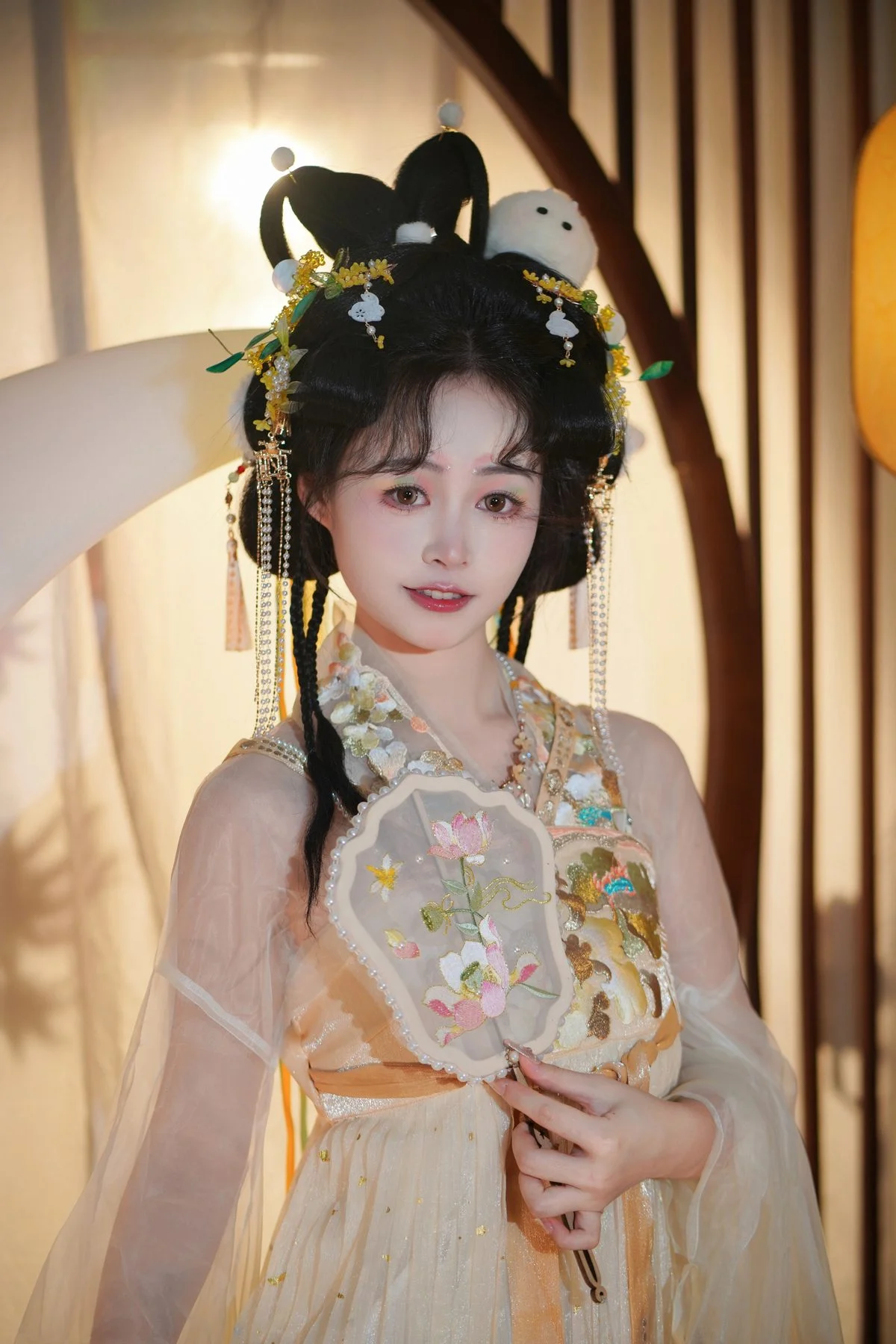 Qiao Qiao Ya in YiTuYu Art Language Vol.5580 Photography Gallery
