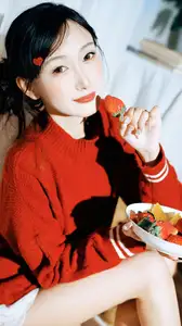 YiTuYu Art Language Vol.8573 zzzzzzz: A Girl's Sweet Relaxed Moment with a Bowl of Fruits - image 11