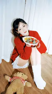 YiTuYu Art Language Vol.8573 zzzzzzz: A Girl's Sweet Relaxed Moment with a Bowl of Fruits - image 19
