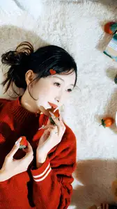 YiTuYu Art Language Vol.8573 zzzzzzz: A Girl's Sweet Relaxed Moment with a Bowl of Fruits - image 13