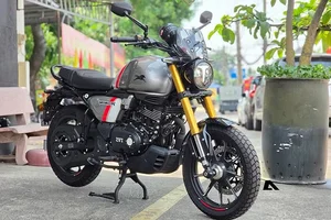 TVS Ronin 225 Arrives in Vietnam: Retro Style Meets Unbeatable Value at 73 Million VND - image 1