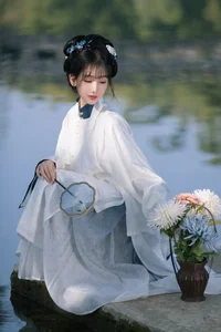 YiTuYu Art Language Vol.4161: Stunning Art Photography Featuring Wu Yue Tu - image 1