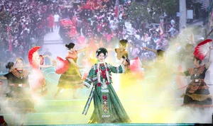 Hmong Forest Worshipping Ceremony in Na Hau Recognized as National Intangible Cultural Heritage - image 13