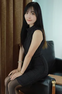 Wan Ping Defines Classic Elegance in IESS SXJ No.1800 - image 37