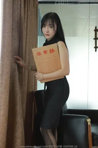 Wan Ping Defines Classic Elegance in IESS SXJ No.1800 - image 74