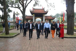 Discover the Con Son - Kiep Bac Spring Festival: A Deep Dive into Vietnam’s Rich Cultural Heritage and Ancient Sacred Traditions - image 2