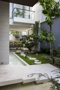 6 Inspiring Modern Townhouse Designs Featuring Lush Indoor Gardens, Natural Light, and Sustainable Biophilic Architecture for a Refreshing Urban Oasis - image 32