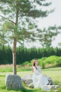 Elegant Artistic Photography: YiTuYu Art Language Vol.4946 Featuring Pei Tong Xue - image 0