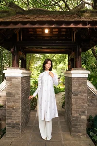 Vu Thu Phuong and Stars Celebrate the Timeless Beauty of the Vietnamese Ao Dai - image 3