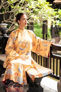Vu Thu Phuong and Stars Celebrate the Timeless Beauty of the Vietnamese Ao Dai - image 9