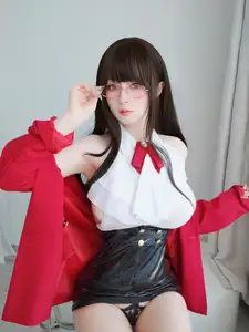 Coser Shirogane [fantia]: Captivating Alvitr Cosplay: Elegance Meets Allure and Unique Style - image 20