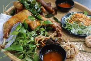 Unique Dining Experience: Discovering the Famous Water Cafe in Ho Chi Minh City - image 0