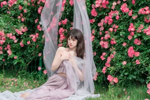 Artistic Elegance: YiTuYu Art Language Vol.6529 Featuring Sai De Guo Xi Li Ma - image 11