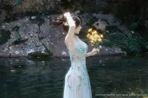 XiuRen No 10756 Enchanting Yin Tian Tian Sunny A Muse Amidst Serene Nature Captivating Beauty - image 10