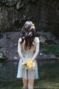 XiuRen No 10756 Enchanting Yin Tian Tian Sunny A Muse Amidst Serene Nature Captivating Beauty - image 15