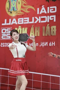 Mai Tho Shines as She Wins the Prestigious Stylish Athlete Award: Blending Fitness with High Fashion - image 1