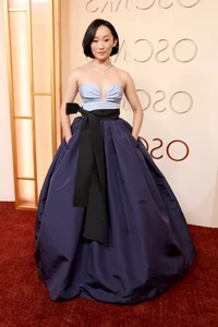 Oscar 2026 Best Dressed: Stunning Red Carpet Fashion and Designer Gowns - image 4