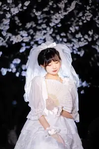 YiTuYu Vol. 8635: Ren Hai Bu's Dreamy White Dress Amidst Blossoms - image 19