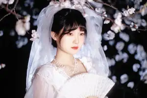 YiTuYu Vol. 8635: Ren Hai Bu's Dreamy White Dress Amidst Blossoms - image 11