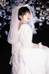 YiTuYu Vol. 8635: Ren Hai Bu's Dreamy White Dress Amidst Blossoms - image 17