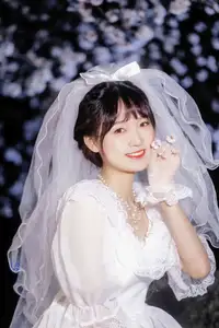 YiTuYu Vol. 8635: Ren Hai Bu's Dreamy White Dress Amidst Blossoms - image 13