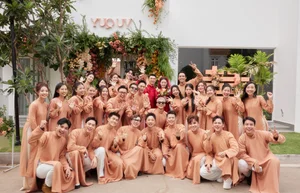 Midu's Elegant Wedding: 39 Custom Ao Dai Sets Worth Nearly 300 Million VND - image 0