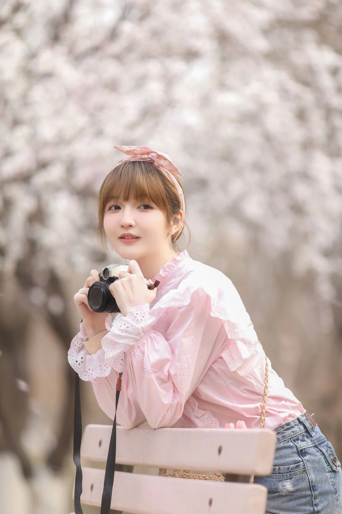 YiTuYu Art Language Vol.6757 Featuring the Elegant Jin Di Vivian