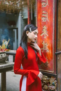 Nguyen Truc Anh: The Ethereal Beauty and Talent of Vietnam’s Beloved Screen Goddess - image 19