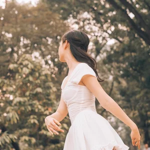 Nguyen Truc Anh: The Ethereal Beauty and Talent of Vietnam’s Beloved Screen Goddess - image 32