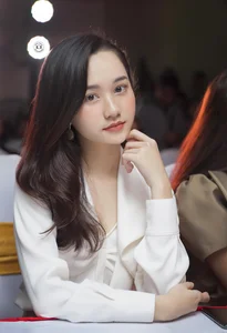 Nguyen Truc Anh: The Ethereal Beauty and Talent of Vietnam’s Beloved Screen Goddess - image 38