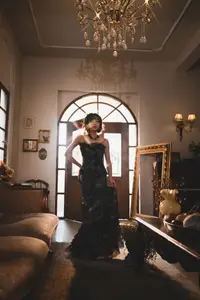 Yi Ming: Classic Elegance in Black Lace Dress - YiTuYu Art Language Vol.8835 - image 20
