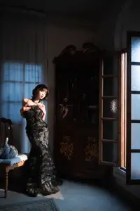 Yi Ming: Classic Elegance in Black Lace Dress - YiTuYu Art Language Vol.8835 - image 12