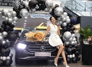 Miss Huong Giang's 12-Year-Old Daughter Reaches 1.75m Height: A Rising Fashion Icon - image 2