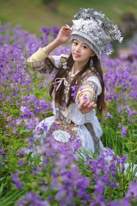 Stunning Portrait Photography of Xiao Yi in YiTuYu Art Language Vol.8863: Elegant Fashion and Artistic Aesthetic Inspiration for Creatives - image 54