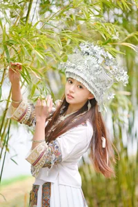 Stunning Portrait Photography of Xiao Yi in YiTuYu Art Language Vol.8863: Elegant Fashion and Artistic Aesthetic Inspiration for Creatives - image 28
