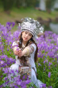 Stunning Portrait Photography of Xiao Yi in YiTuYu Art Language Vol.8863: Elegant Fashion and Artistic Aesthetic Inspiration for Creatives - image 26
