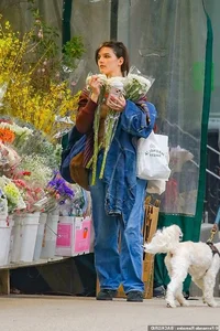 Suri Cruise Turns 18: The Transformation of a Fashion Icon in New York City - image 2