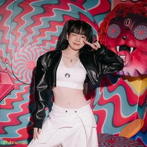 DJ Mie: The Intersection of Music Talent and Captivating Visual Style - image 4