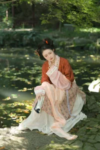 YiTuYu Art Language Vol.7458 Yu Yuan Yi Wan: Contemporary Artistic Portraiture - image 8