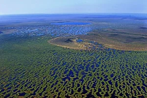 The Science of Scenery: Global Natural Wonders from an Aerial Perspective - image 5