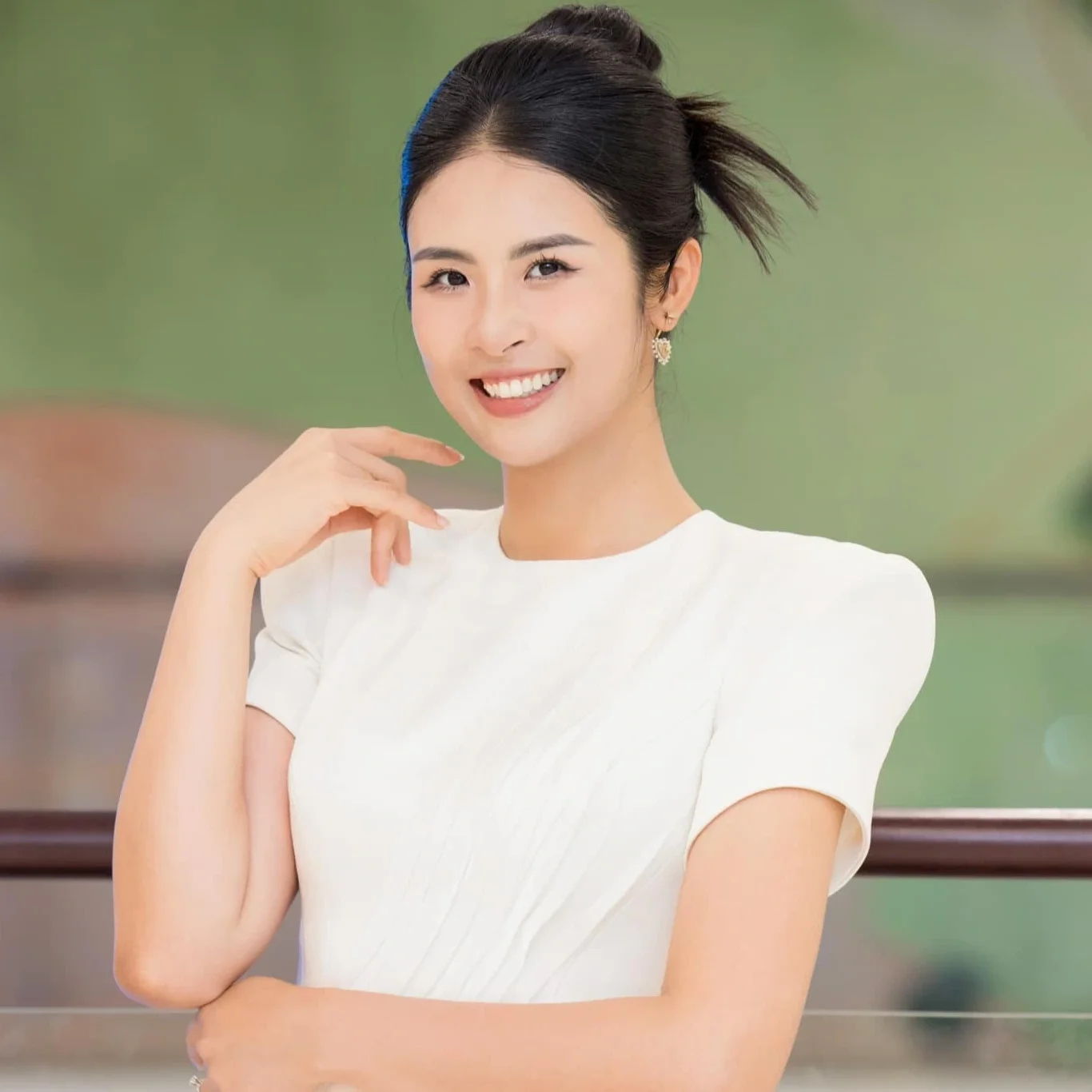 Where Are They Now? The Evolution of Hanoi's Original Hot Girls and MC Mai Ngoc
