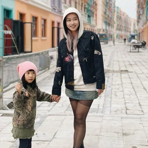Where Are They Now? The Evolution of Hanoi's Original Hot Girls and MC Mai Ngoc - image 9