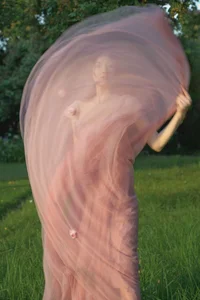YiTuYu Art Language Vol.10467 Mei Li De Guang: A Masterclass in Light and Portraiture - image 11