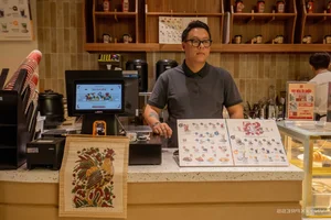 Discover the Dong Ho Folk Art Inspired Coffee Shop in the Heart of Hanoi - image 6