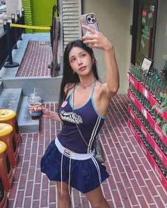 Captivating Street Style: Top Korean DJ Stuns Fans During Casual Coffee Outing in Latest Viral Gallery - image 9