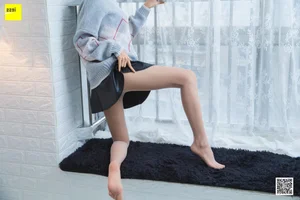 IESS Model Mei Zi Dazing on the Windowsill Lifestyle Photography - image 39