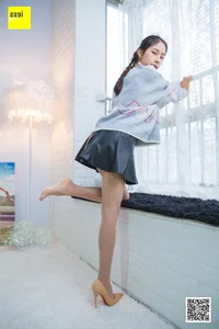 IESS Model Mei Zi Dazing on the Windowsill Lifestyle Photography - image 13