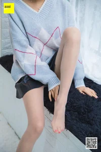 IESS Model Mei Zi Dazing on the Windowsill Lifestyle Photography - image 87